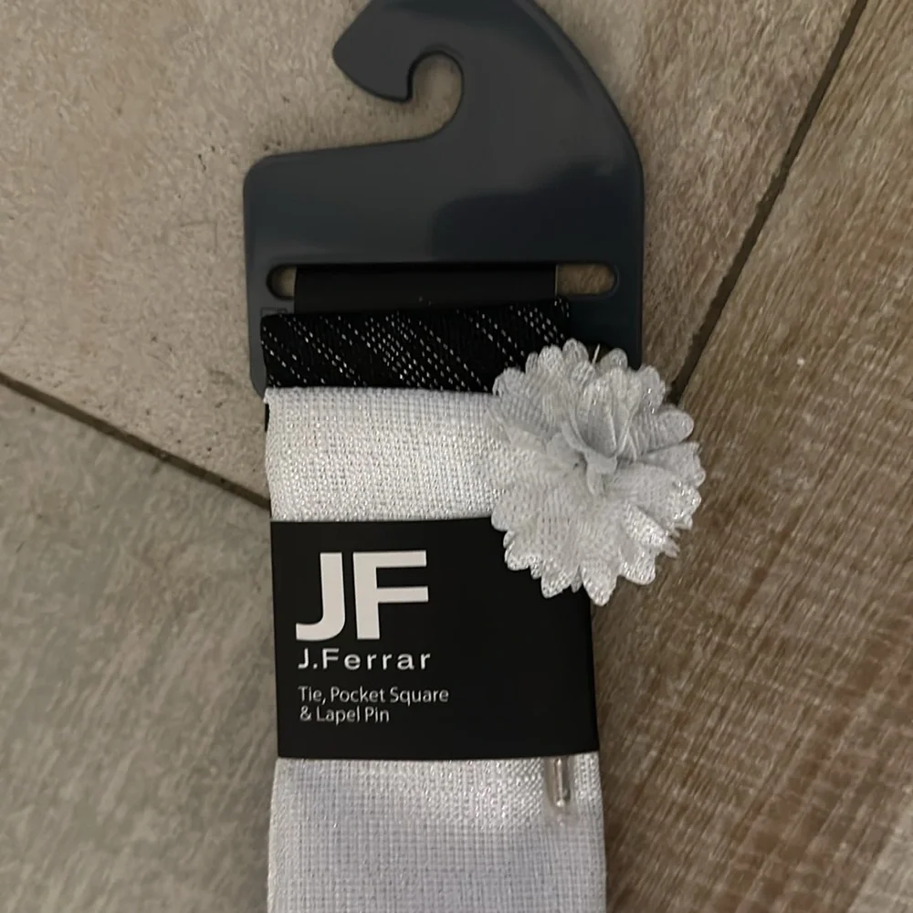 JF J. Ferrar Metallic Black, Silver and White Tie, Pocket Square and Lapel Pin